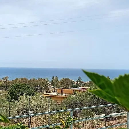 Il Giardino Degli Ulivi Indipendente A 5 Min Mare *