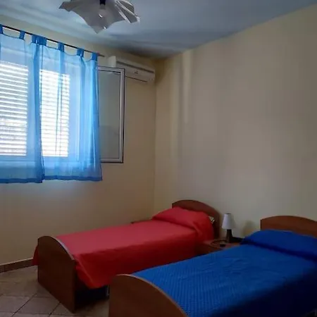 Il Giardino Degli Ulivi Indipendente A 5 Min Mare